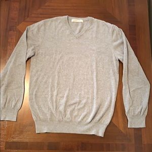 Old Navy V-Neck Sweater